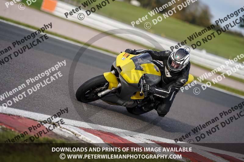 anglesey;brands hatch;cadwell park;croft;donington park;enduro digital images;event digital images;eventdigitalimages;mallory;no limits;oulton park;peter wileman photography;racing digital images;silverstone;snetterton;trackday digital images;trackday photos;vmcc banbury run;welsh 2 day enduro